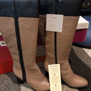 Naturalizer wide calf women’s leather boots.